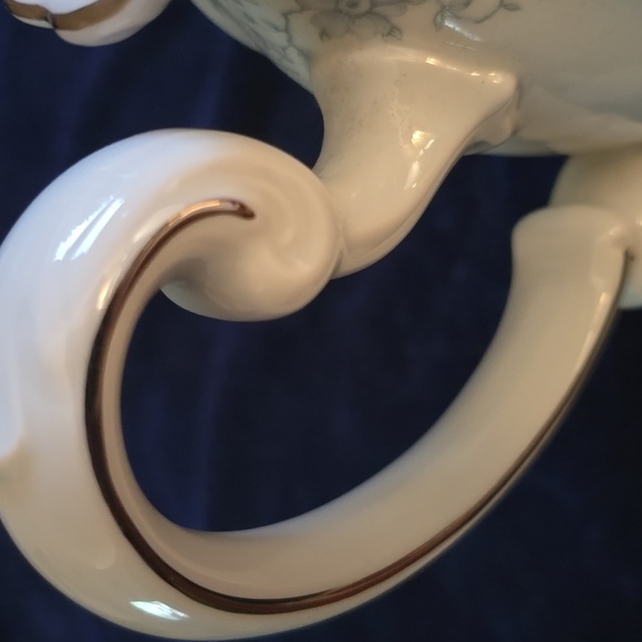 Vintage Johann Haviland Blue Garland Porcelain Coffee Server - Picture 5 of 8